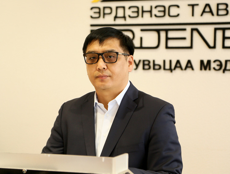 М.Амарбаяр: Орон сууцны дэмжлэг авсан нэг ч гишүүн байхгүй